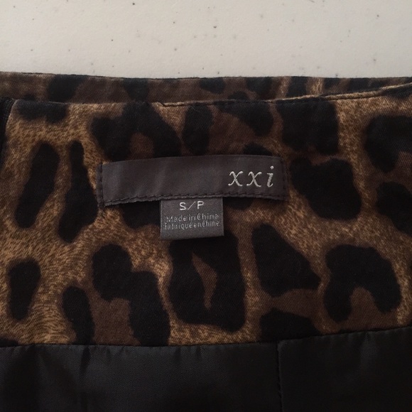XXI Animal Print Pencil Skirt with Pockets S/P - Picture 15 of 16